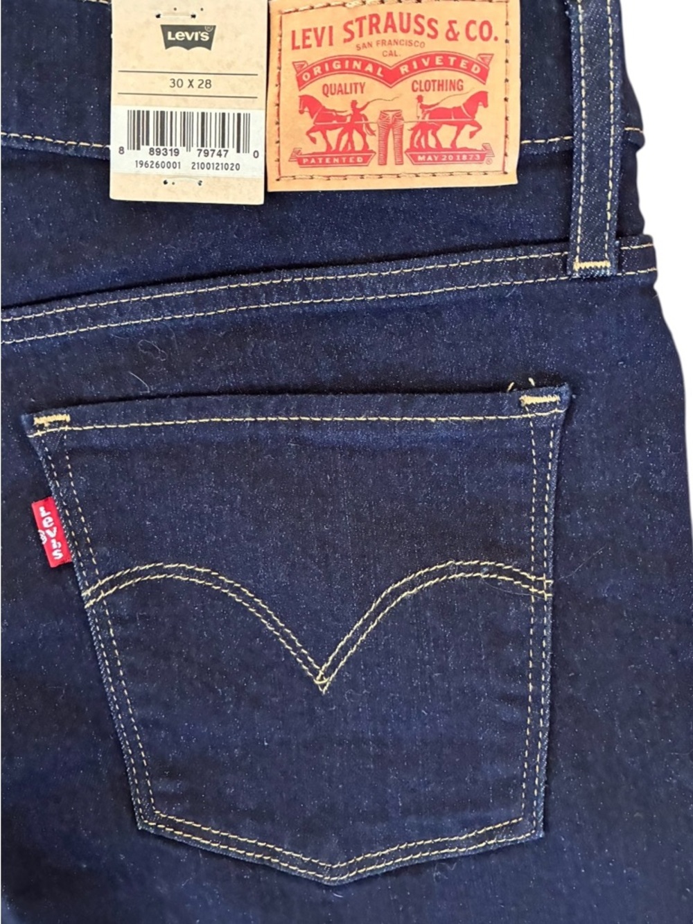 Levi's Dark Blue Shaping Skinny Jeans Women’s Size 30x28 NWT Brand New With Tags - Picture 5 of 7
